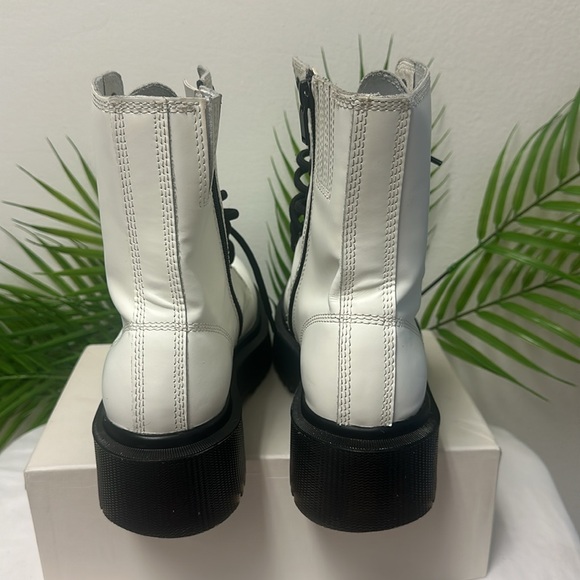 Jeffrey Campbell Platform Sopas Lugged Lave Up boots, worn once.Women size : 8.5 - Picture 8 of 10